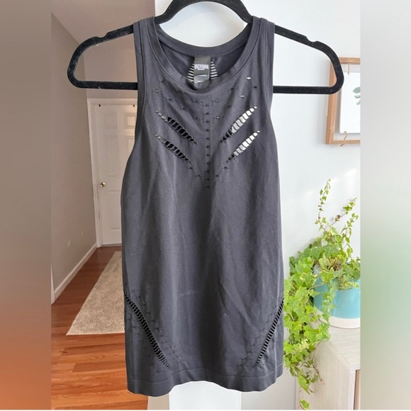 Victoria's Secret Tops - Victoria Sport | Seamless Top Black Size M